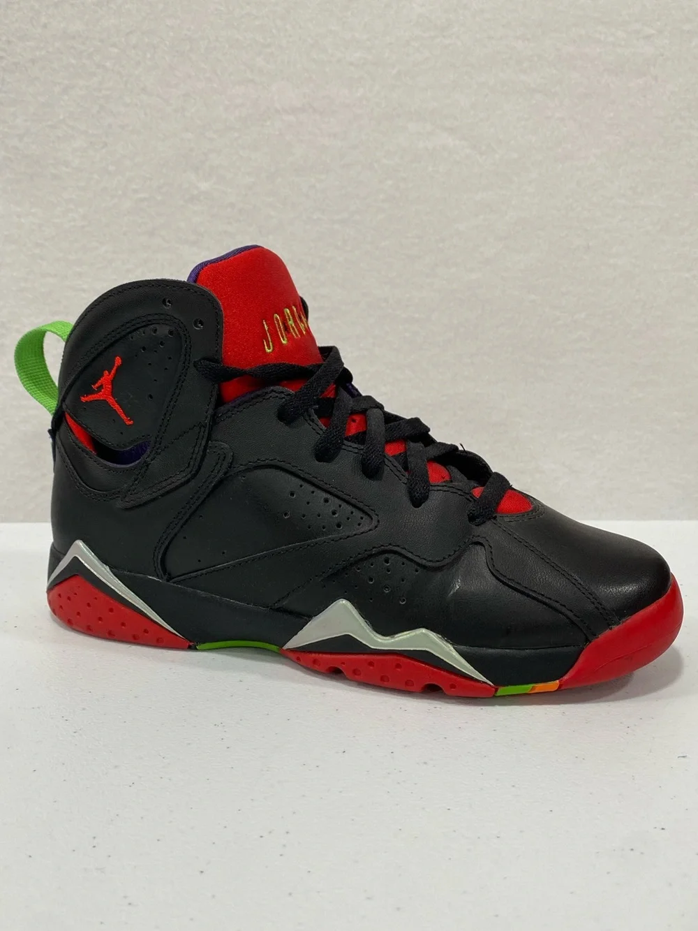 Air Jordan 7 Retro “Marvin the Martian” Size 6.5Y Men’s 6.5/Women’s 8 304774-029
